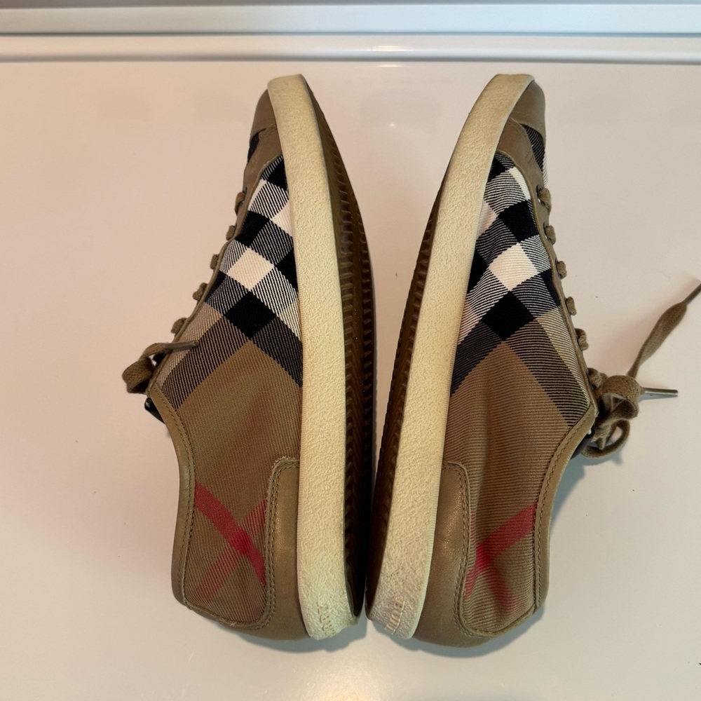 Burberry Vintage Housecheck Low Top Lace Sneaker 41 - Picture 5 of 11